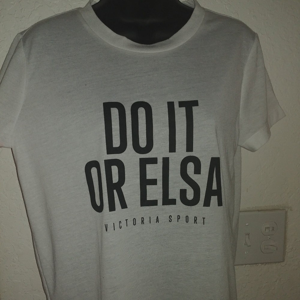 Victoria sport tee